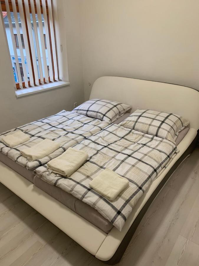 Apartmany Zizkova Ceska Lipa Ngoại thất bức ảnh