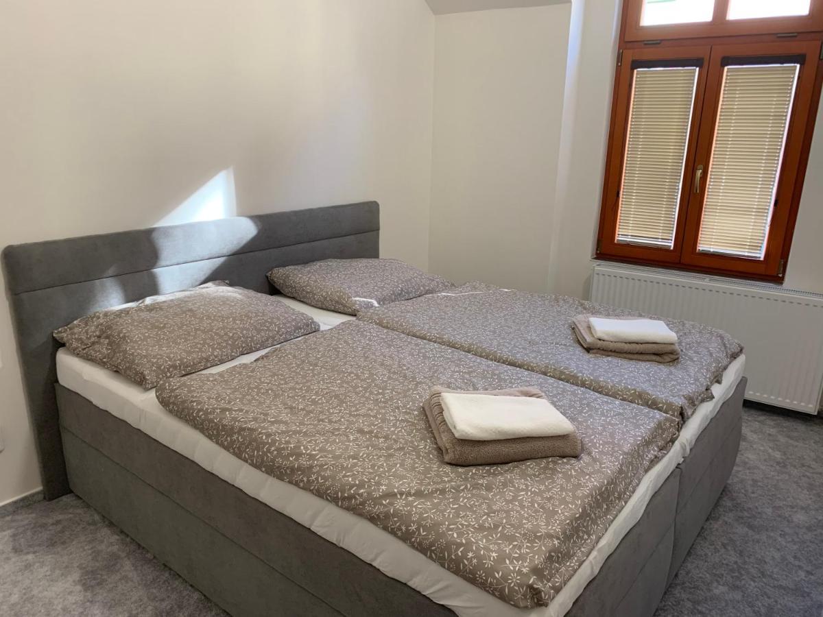 Apartmany Zizkova Ceska Lipa Ngoại thất bức ảnh